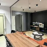 Warm Hotel Apartment