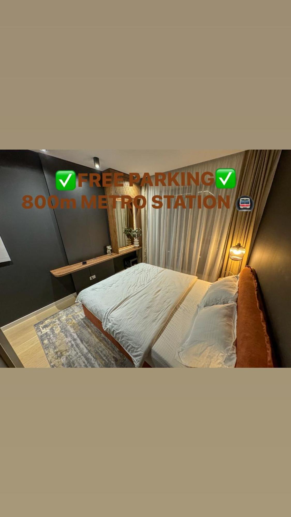 Warm Aparthotel *